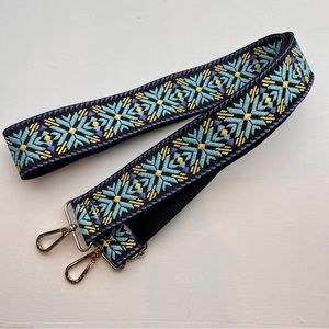 Coco & Carmen Interchangeable Purse Strap